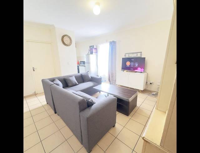 2 BEDROOM APARTMENT FOR SALE IN PARKLANDS EAST